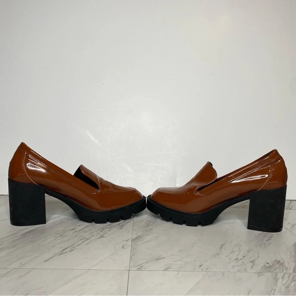 New! Blondo Josie Cognac Patent Heeled Loafer 11